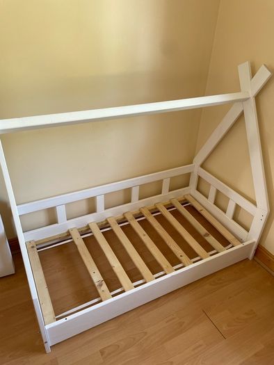 Floor Child Bed