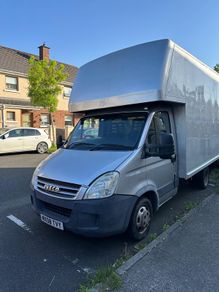 luton van