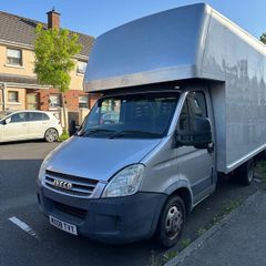 luton van