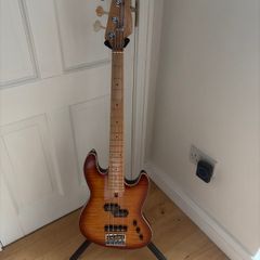 Sire U5 Short Scale bass