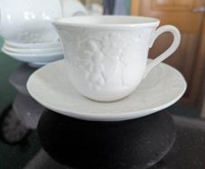 Wedgwood Fine Bone China Teacups & Saucers