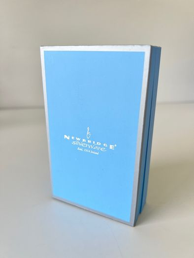 Newbridge Silverware Long Aqua Pendant Necklace + Original Box