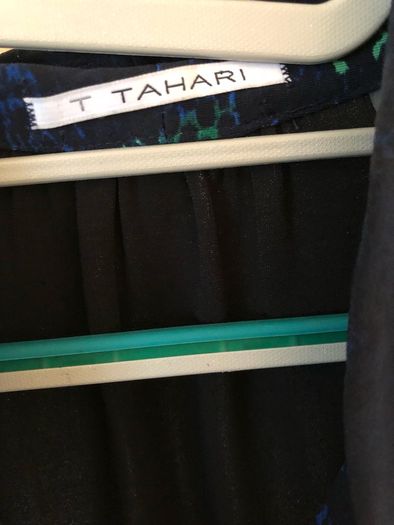 T Tahari top