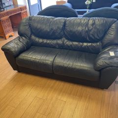3+2 leather sofa