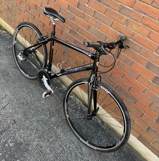 Trek FX 7.5 Hybrid Bike