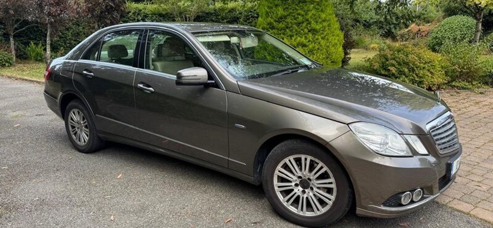 Mercedes-Benz E-Class 2010