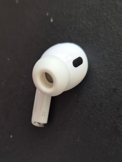 Apple Airpods Pro 2 - Case & Right ONLY