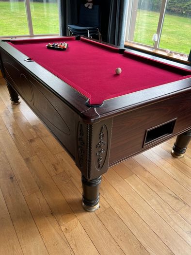 Beautiful Pool Table - 7 foot with coin mechanism