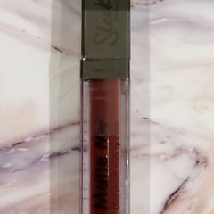 Sleek MakeUP Matte Me Liquid Lip Cream - Vino Tinto - New - Sealed