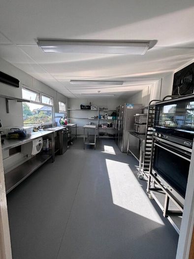 Portamod/prefab/mobile unit/ catering unit.