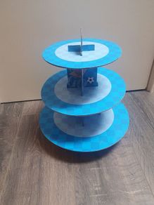 Football Cupcake holder