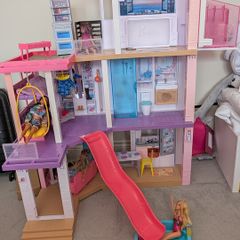 Barbie Dream House