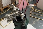set golf clubs