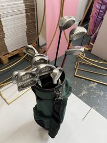 set golf clubs