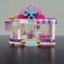 Lego Friends Hair Salon and Hairstylist Nina Minifigure Image 2