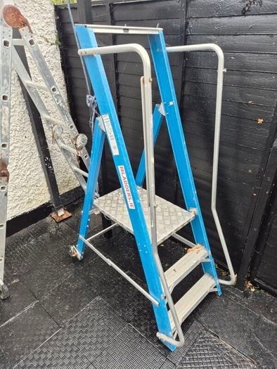 Podium Industrial foldup  construction podium ladder