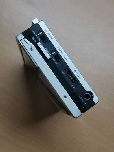 Sanyo MGP44 Walkman Cassette Player