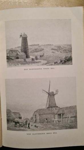 Walker's Quarterly. Rare 1930.windmills In Sussex By G. M. Fowell. Illustrated & Data Coloured By A. Ford Hughes. First Edition Paperback In Good Condition Complete With Walker's. Monthly Pull Out. See Photos.