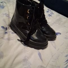 Toddler girls patent leather boots size 4jr