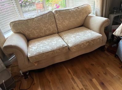 Quality 3 Piece Sofa Suite 2-Seater  2 Armchairs Excellent Condition