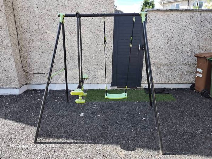 Free Kids Swing