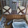 Wicker Picnic set for 4 Image 5