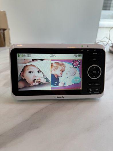 VTech 2 video/camera split screen monitor