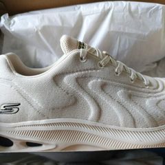 Sketchers Runners