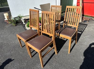 4 Dining Chairs