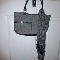 Herringbone bag+matching scarf, vgc