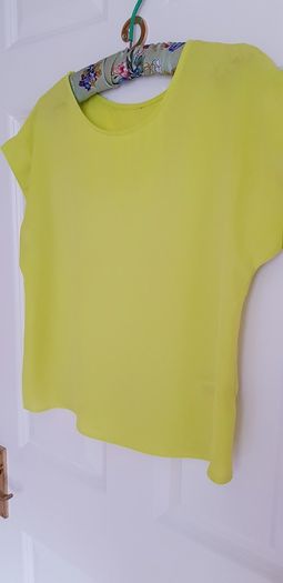 New Look Yellow Top - Size 8