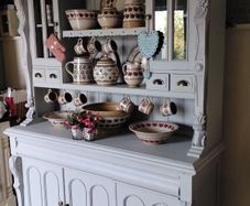 solid kitchen dresser delivery arranged