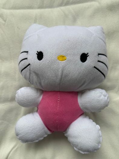Sanrio Hello Kitty Plush Used Please look at the pictures