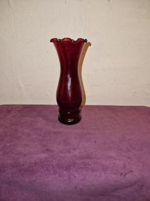 Vintage Anchor Hocking Ruby glass posy vase