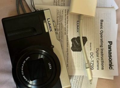 Digital camera