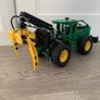 Lego Technic 42157 John Deere 948L-II Skidder Image 4