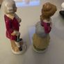 Pair of vintage colonial figures Image 4