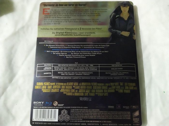 Salt Steelbook Blu-ray