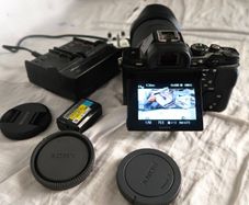Sony A7S Camera + 28-70mm Lens + 2 Batteries + Dual Charger