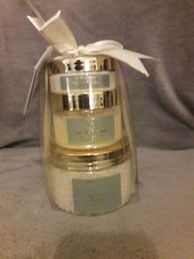 Bath Set includes: (1) Crystal, (2) Scrub & (3) Body Cream ALL for Only 10.00euro .. Price Dropped