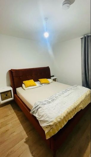 Velvet Super King Bed