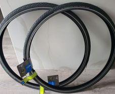 Schwalbe Road Cruiser K-Guard 700x35 Tyres Pair New