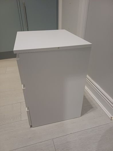 Bedside table