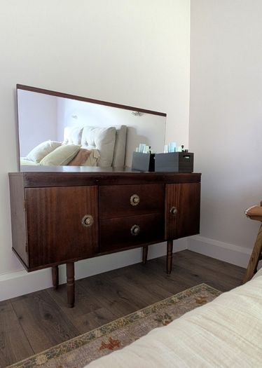 Vintage dresser bedroom