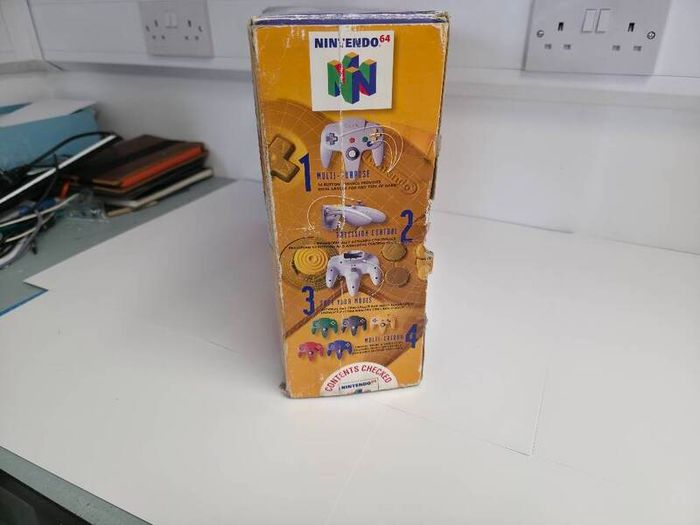 Nintendo 64 Boxed Console + Game