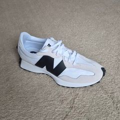 New Balance 327 Trainers Size 11 Perfect worn twice