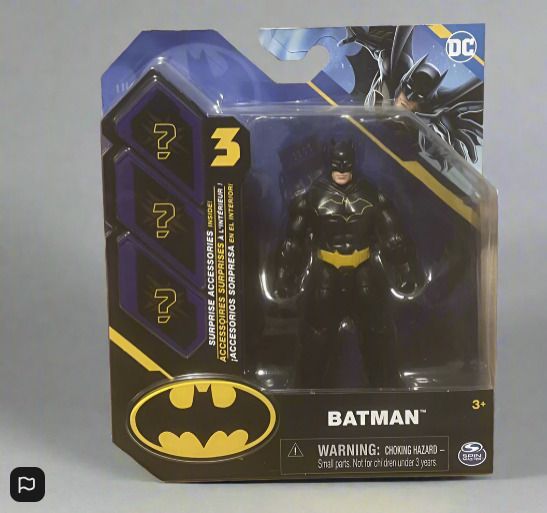 DC Batman Figure 10cm With 3 Surprise Accessories