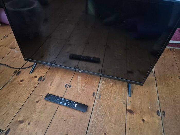 Tcl 32" Smart Tv