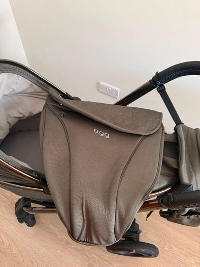Egg 3 Bundle with Go Beyond 2 Car Seat