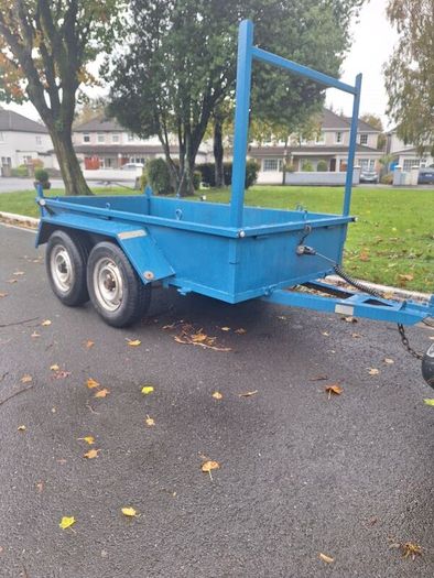 factory made 8'2ft x 4'3ft trailer